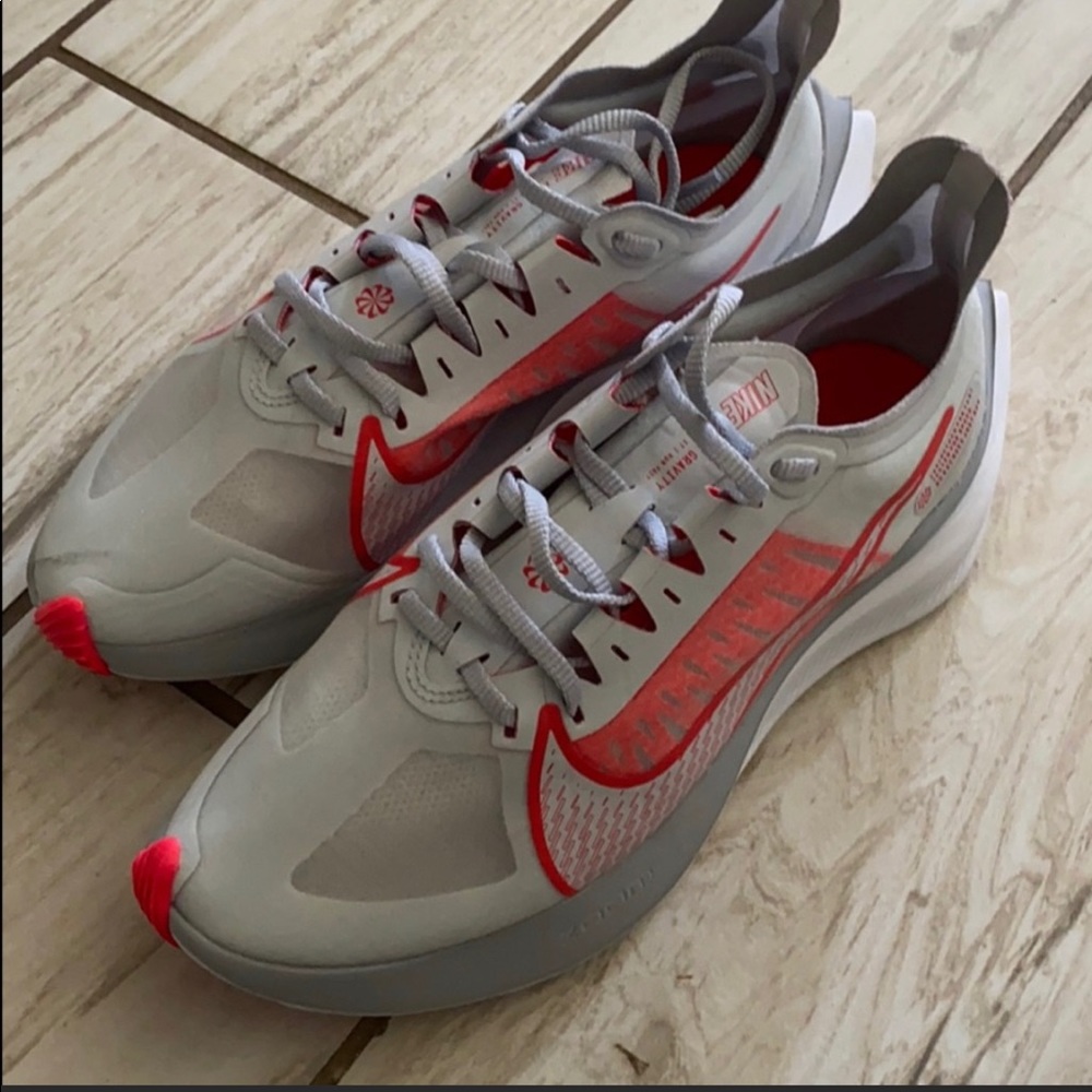 Nike Zoom gravity